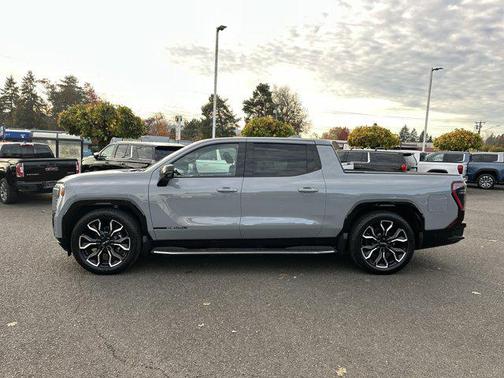2024 GMC Sierra EV Denali Edition 1