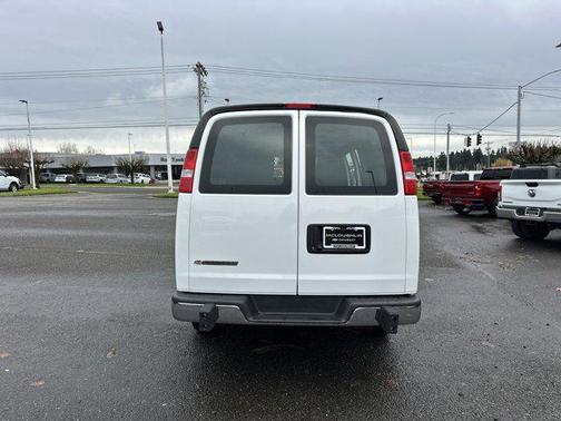 2024 Chevrolet Express 2500 RWD 2500 Regular Wheelbase WT