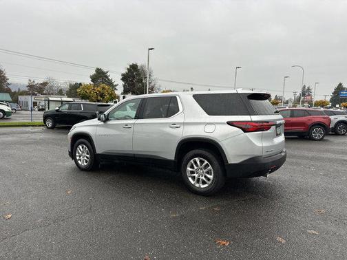 2022 Chevrolet Traverse LS