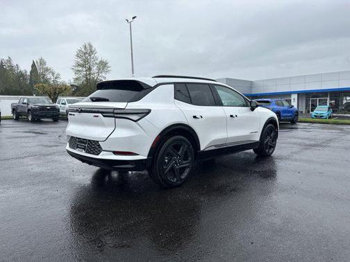 2025 Chevrolet Equinox EV RS