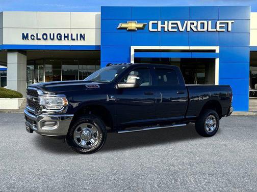 2024 RAM 2500 Tradesman Crew Cab 4x4 6'4' Box