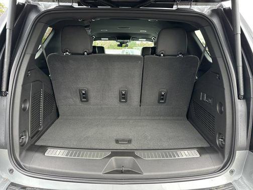 2026 Chevrolet Tahoe 4WD RST