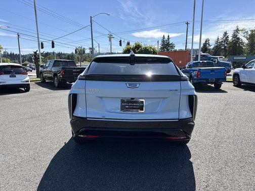 2024 Cadillac LYRIQ Tech w/1SA