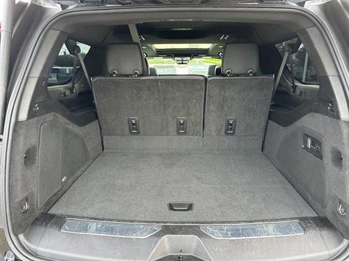 2023 Cadillac Escalade ESV Premium Luxury