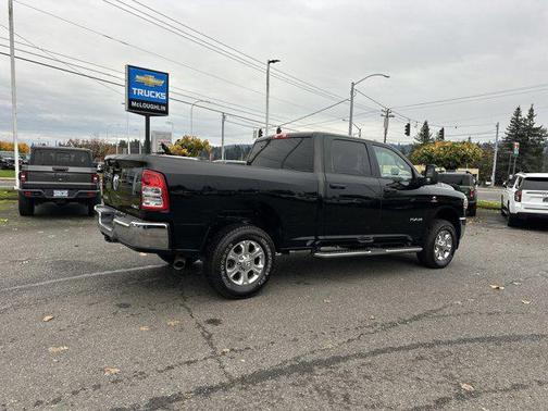 2024 RAM 2500 Big Horn Crew Cab 4x4 6'4' Box