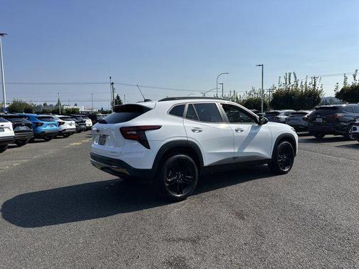 2025 Chevrolet Trax FWD ACTIV