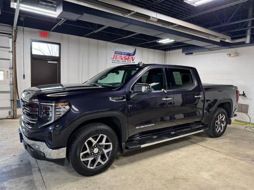2024 GMC Sierra 1500 SLT