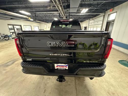 2024 GMC Sierra 3500 Denali
