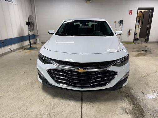 2025 Chevrolet Malibu FWD 1LT
