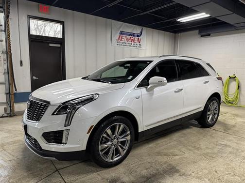 Crystal White Tricoat 2024 Cadillac XT5 Premium Luxury