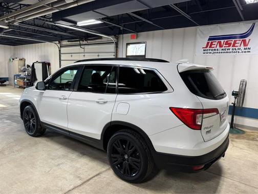 2022 Honda Pilot AWD Special Edition