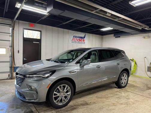 2024 Buick Enclave Premium AWD