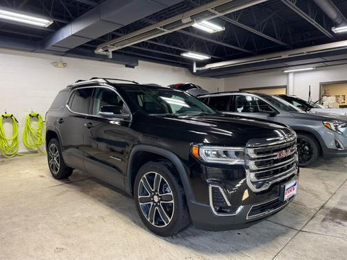 2023 GMC Acadia AWD SLT