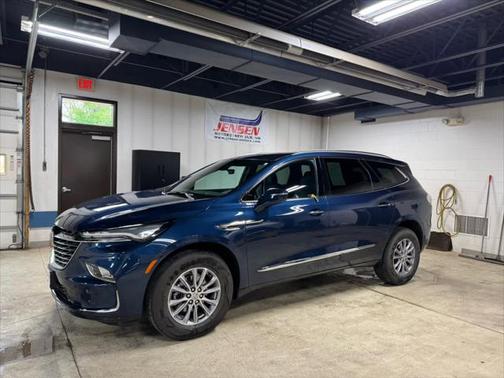 2024 Buick Enclave Essence AWD