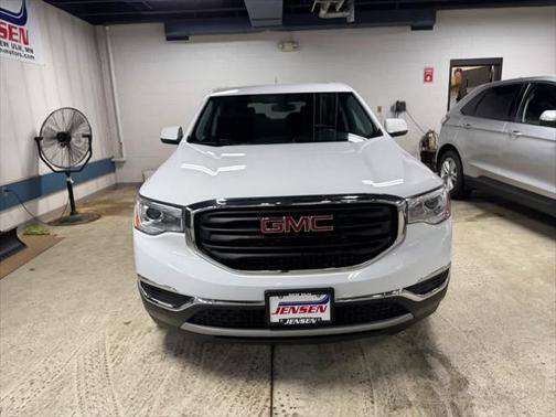 2017 GMC Acadia SLE-1