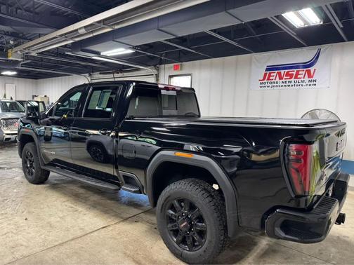2025 GMC Sierra 3500 Base