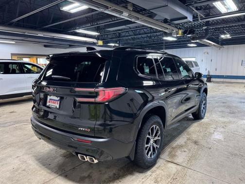 2026 GMC Acadia AT4 AWD