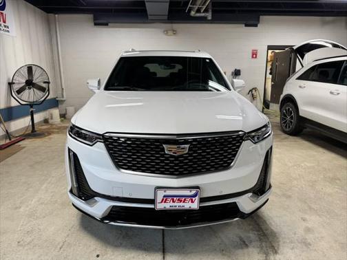 2023 Cadillac XT6 Premium Luxury AWD