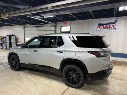 2021 Chevrolet Traverse Premier