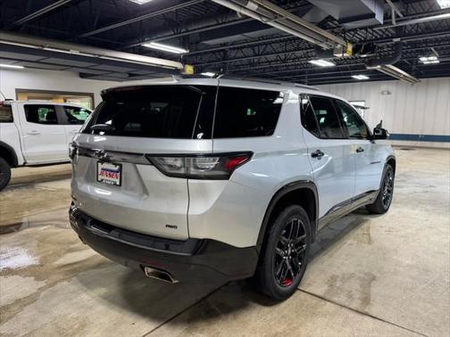 2021 Chevrolet Traverse Premier