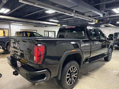 2023 GMC Sierra 3500 AT4
