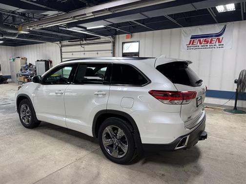 Blizzard Pearl 2019 Toyota Highlander Limited Platinum