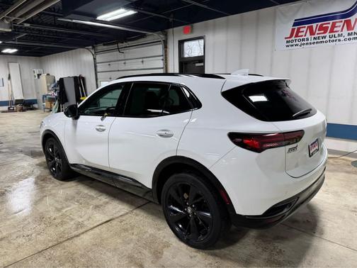 2022 Buick Envision AWD Essence