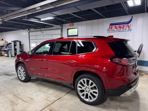 2024 GMC Acadia Denali