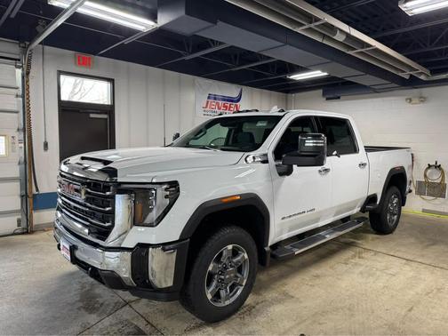 2026 GMC Sierra 3500 SLT