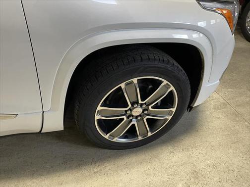 White Frost Tricoat 2018 GMC Acadia Denali