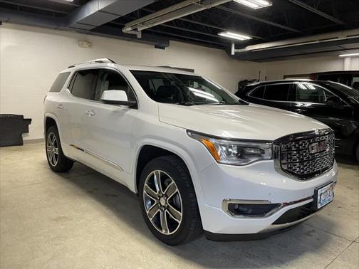 White Frost Tricoat 2018 GMC Acadia Denali