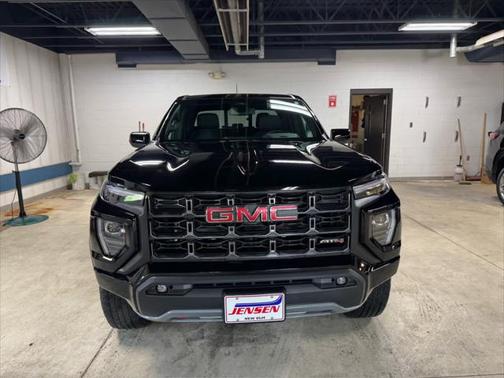 2023 GMC Canyon Base