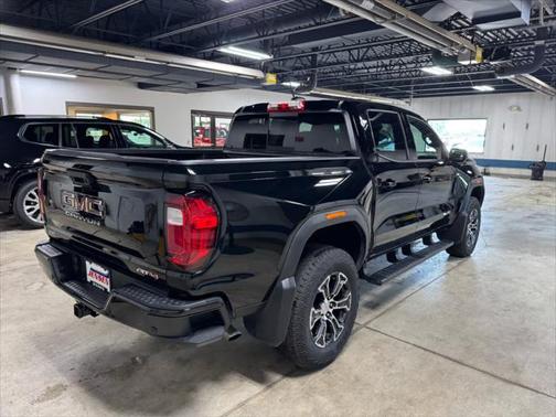 2023 GMC Canyon Base