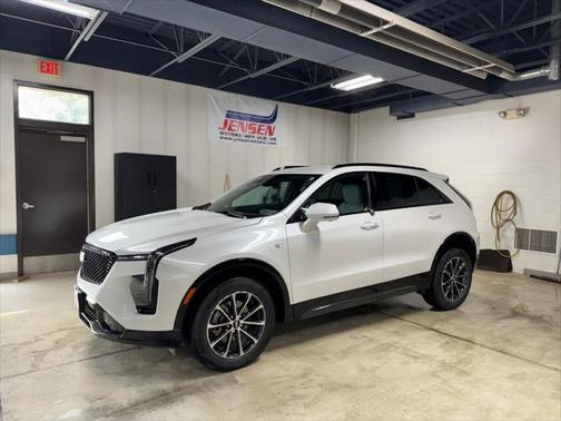 2024 Cadillac XT4 Sport