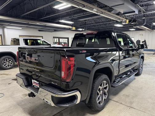 Onyx Black 2026 GMC Sierra 1500 SLT