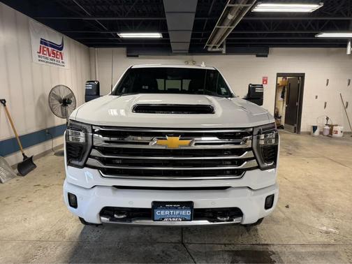 2024 Chevrolet Silverado 3500 High Country