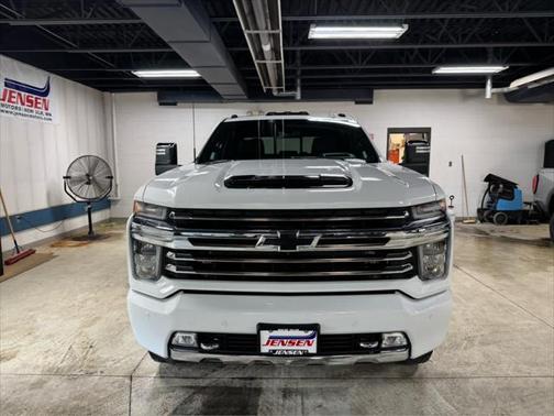 2022 Chevrolet Silverado 3500 High Country