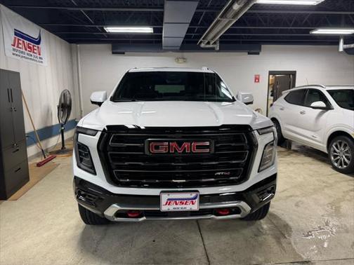 2025 GMC Yukon XL 4WD AT4 Ultimate