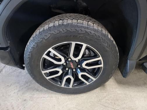 2019 GMC Sierra 1500 AT4