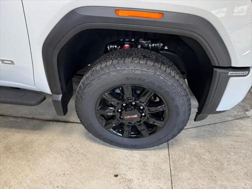 2025 GMC Sierra 3500 Base
