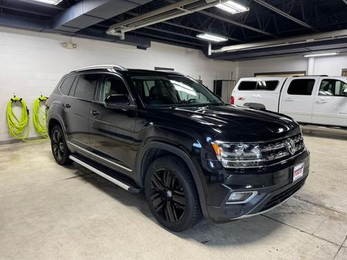 2019 Volkswagen Atlas 3.6L SEL Premium