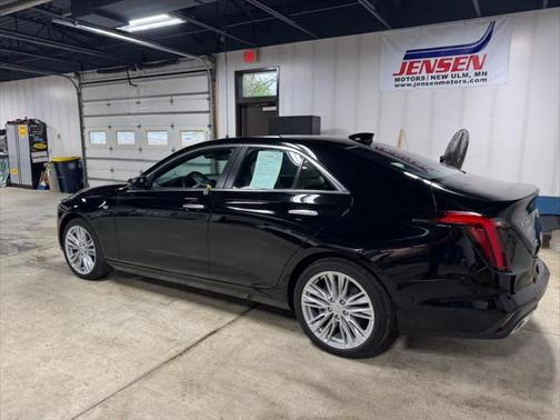2024 Cadillac CT4 Premium Luxury