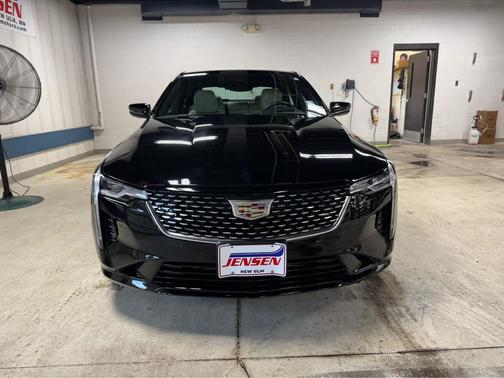 2024 Cadillac CT4 Premium Luxury