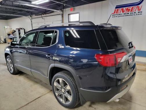 2017 GMC Acadia SLT-2