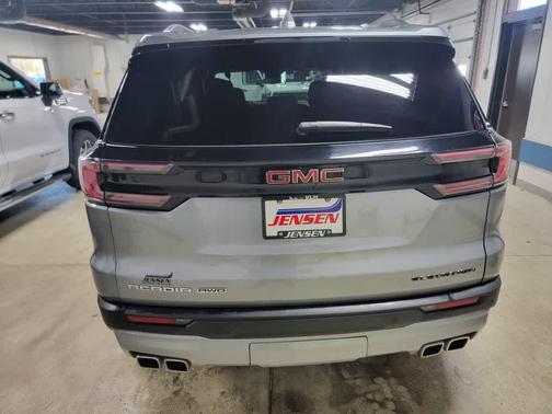 2025 GMC Acadia AWD Elevation