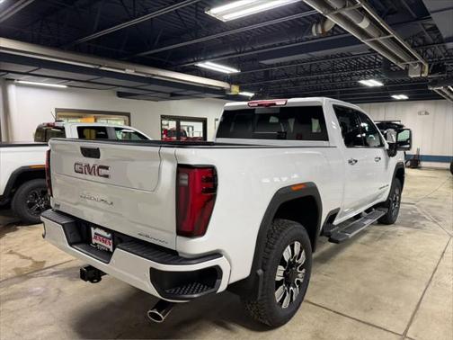 2025 GMC Sierra 3500 Denali