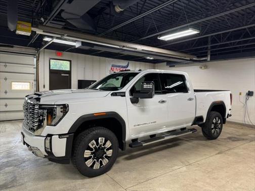 2025 GMC Sierra 3500 Denali