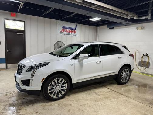2023 Cadillac XT5 Premium Luxury
