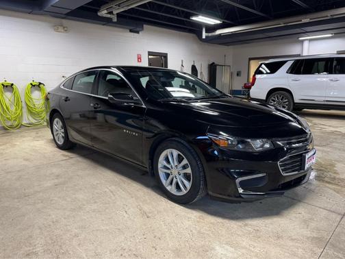 2017 Chevrolet Malibu 1LT