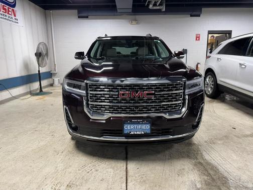 2020 GMC Acadia Denali